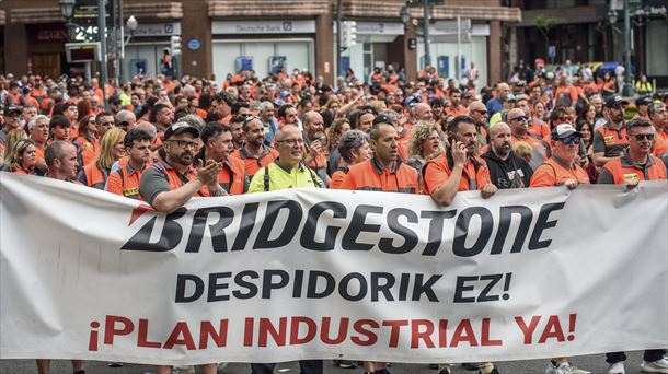 Bridgestone disminuye en 45 el número de despidos en Basauri y propone prejubilaciones a partir de los 57 años