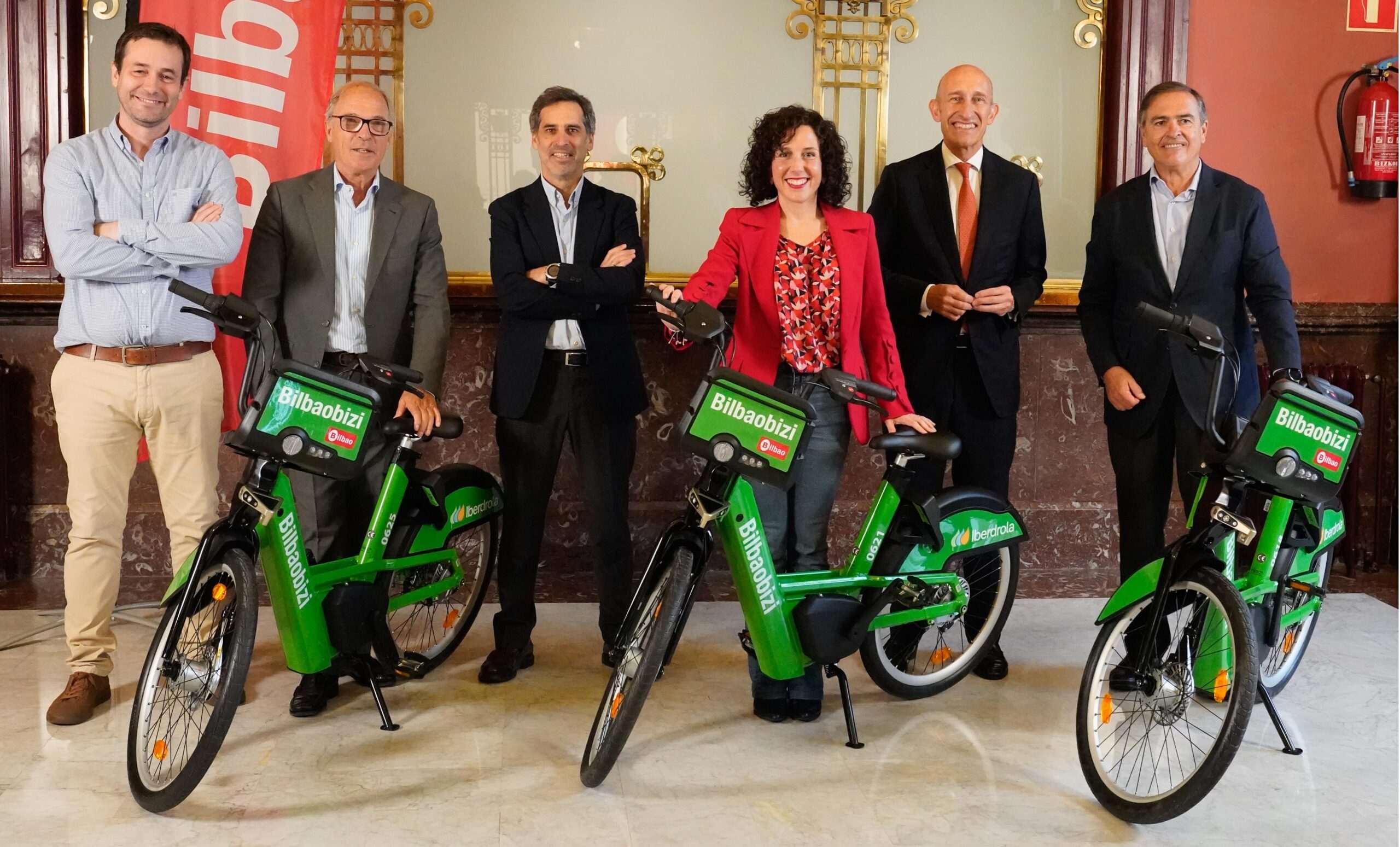 Presentación del nuevo modelo de servicio municipal de préstamo de bicicletas Bilbaobizi