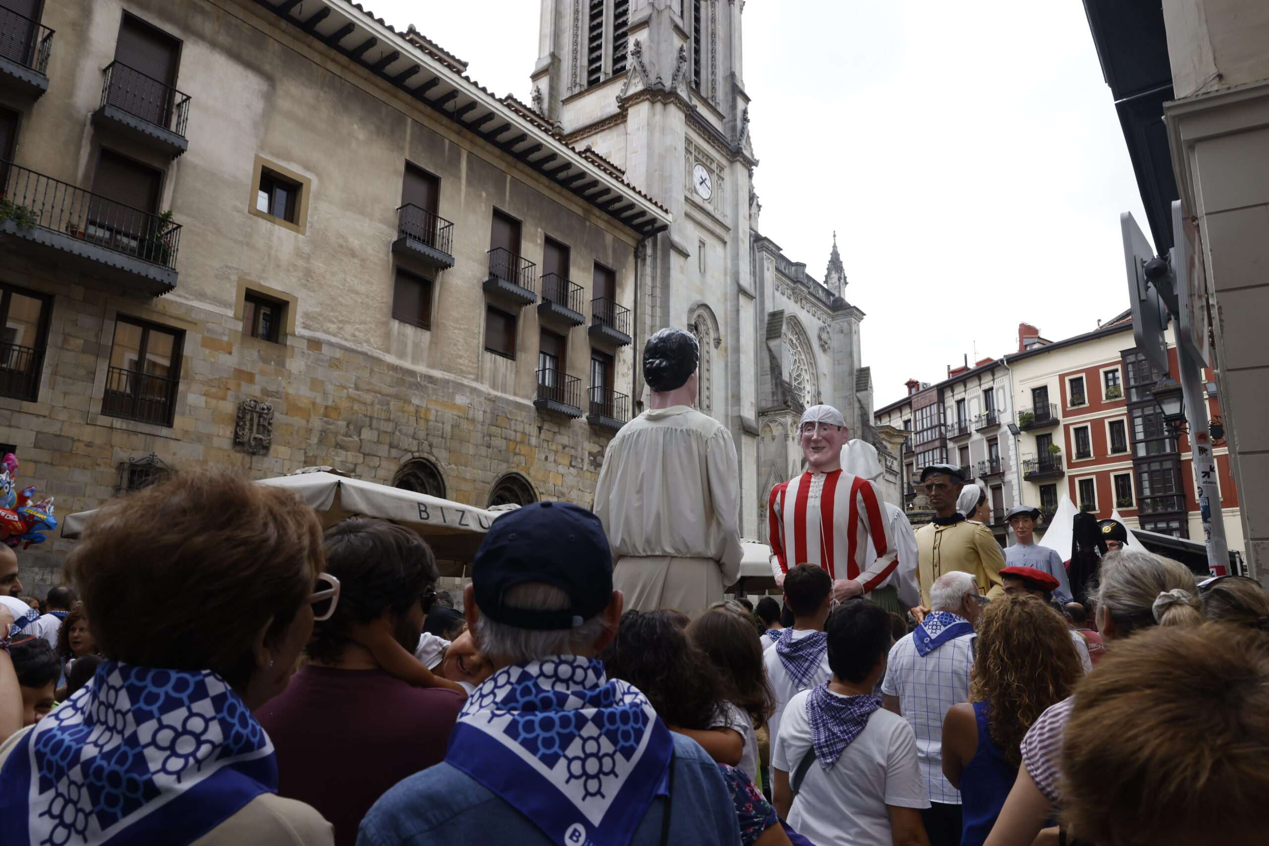 El Ayuntamiento detalla las actividades y eventos de Aste Nagusia a través de diversos canales