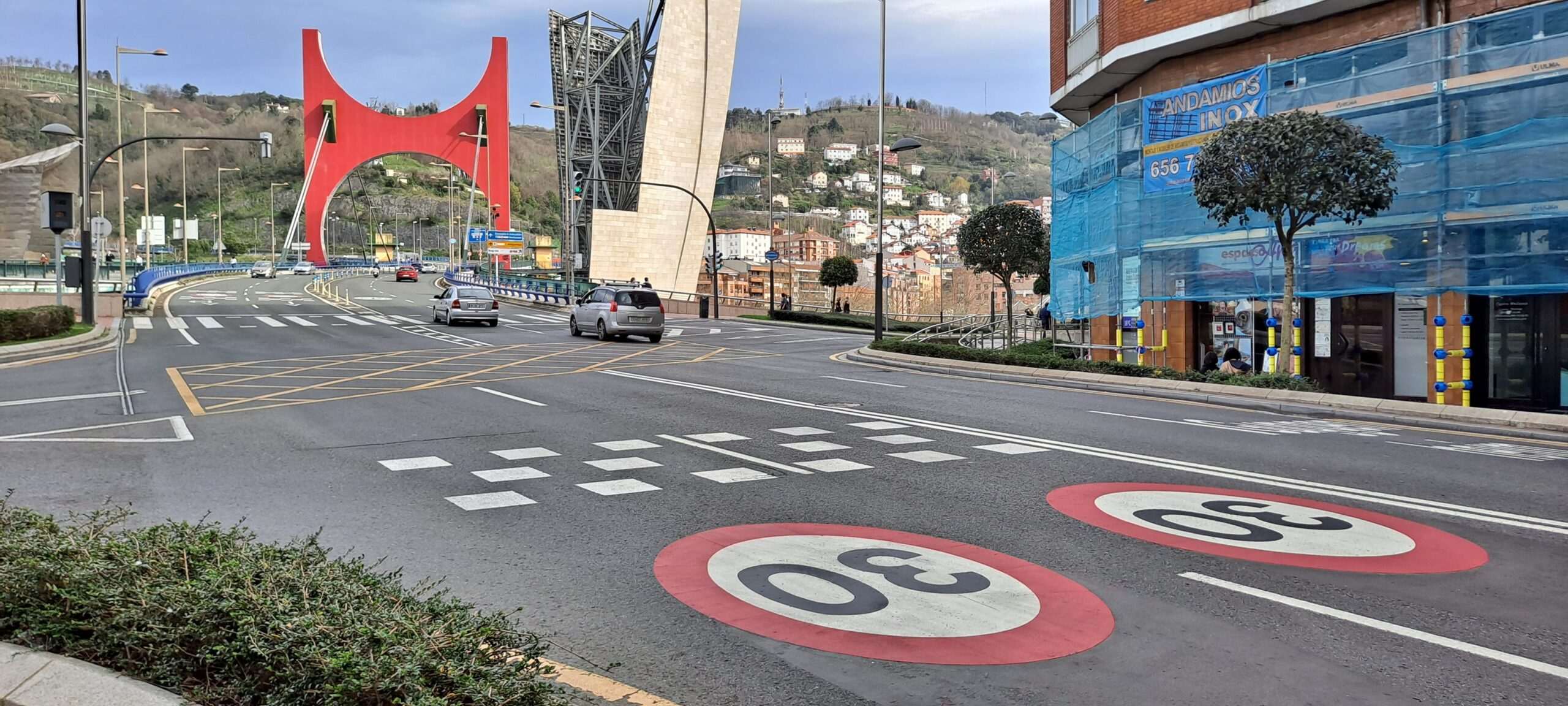 La policía municipal de Bilbao inicia una campaña específica de vigilancia de la velocidad en la conducción para la próxima semana