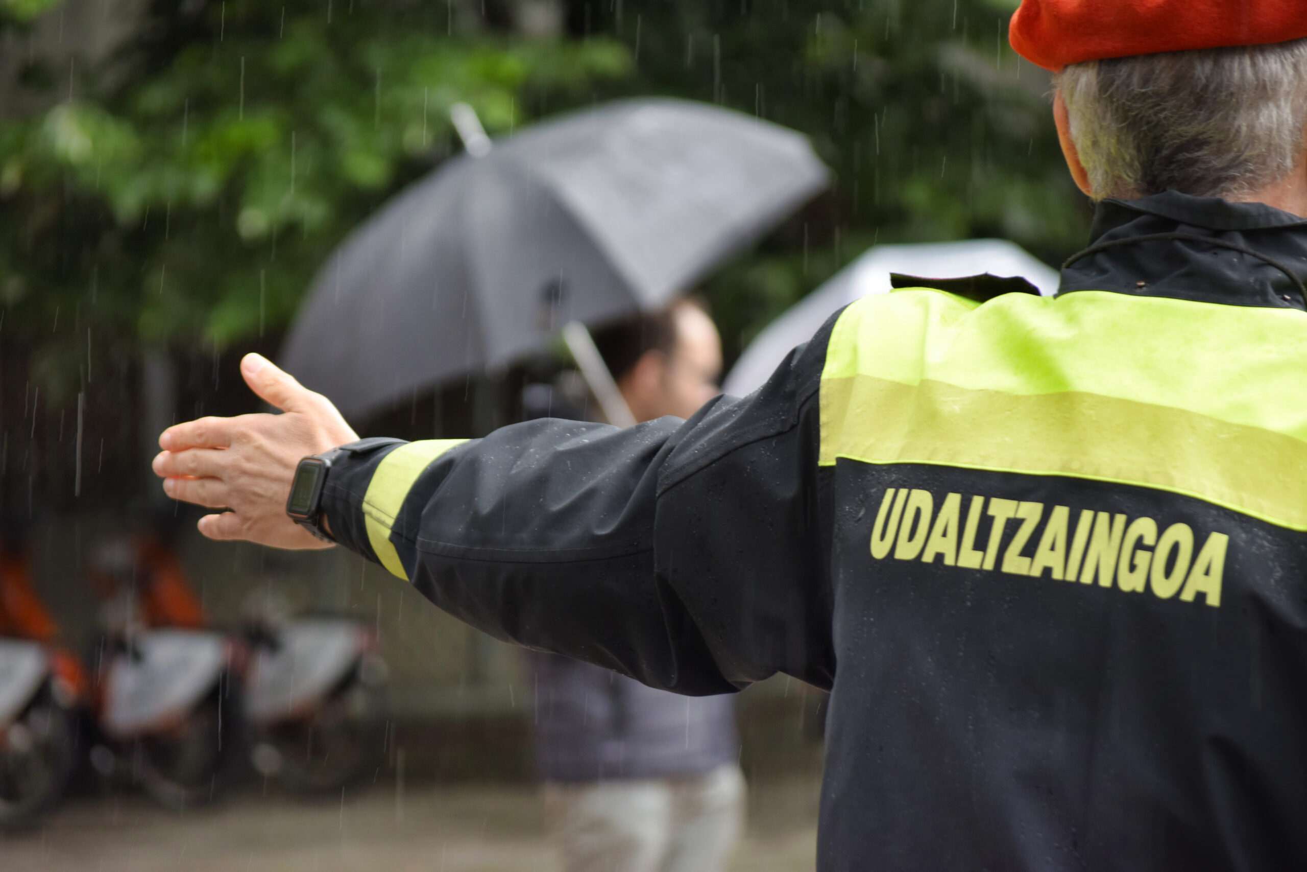 Campaña de vigilancia y control de licencias de taxis y vehículos VTC en Bilbao