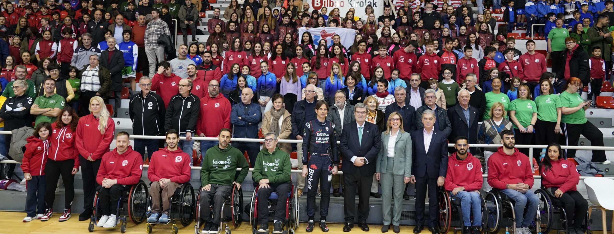El alcalde de Bilbao destaca la labor de los clubes deportivos bilbainos en el VIII encuentro anual