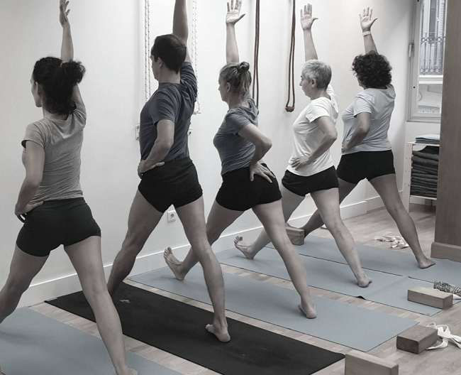 YENGAR Yoga Leku Donostia
