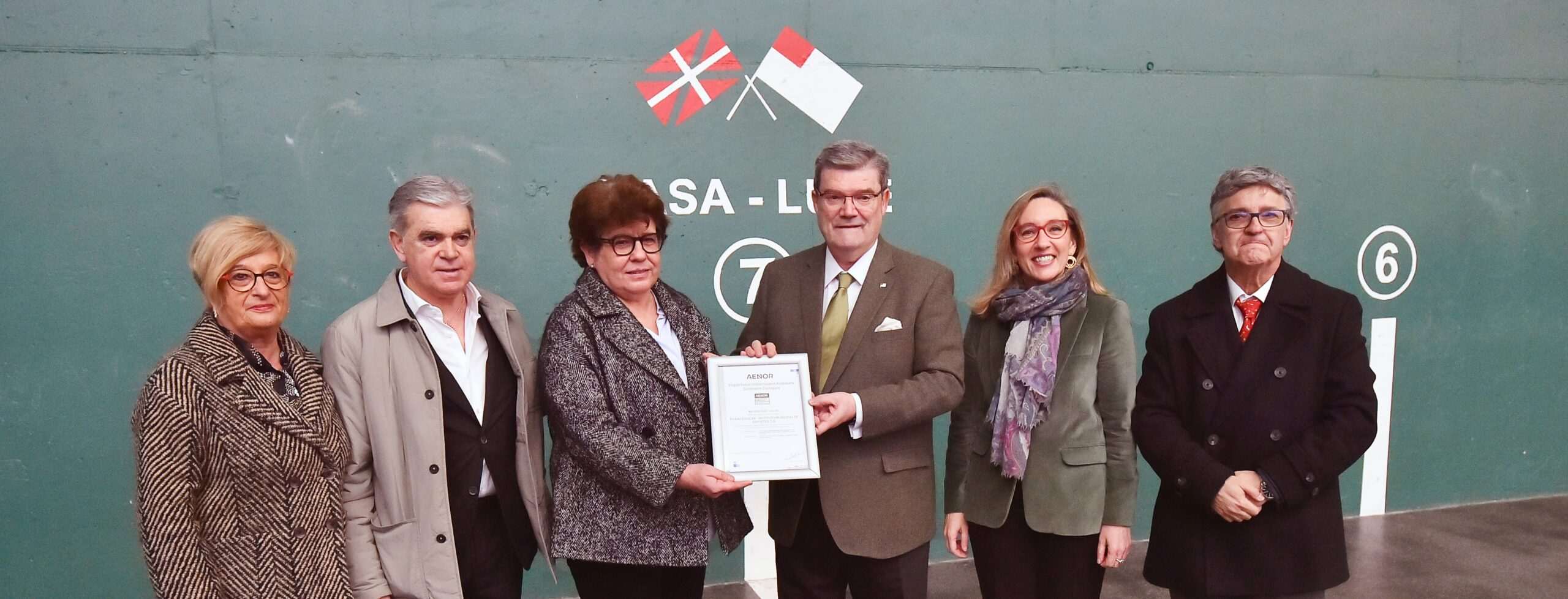 El polideportivo municipal de Abusu-La Peña obtiene la certificación AENOR de accesibilidad universal