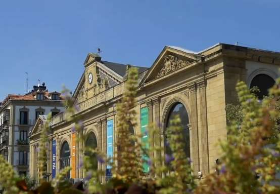 Mercado de La Bretxa