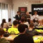 Elixabete Etxanobe y Alumnos del Instituto de Durango Visitan Super Ego Tools en Industria Erronka