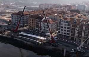 Montaje de la Pasarela All Iron Comienza la Instalación de la Plataforma que Conectará Barakaldo y Erandio