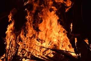 Donostia refuerza la vigilancia en la noche de San Juan y mantiene la prohibición de hogueras particulares