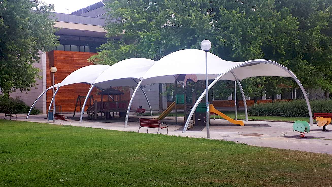 Cerca de 200.000 euros destinados a renovar el parque infantil de la plaza Félix Huarte en Iturrama
