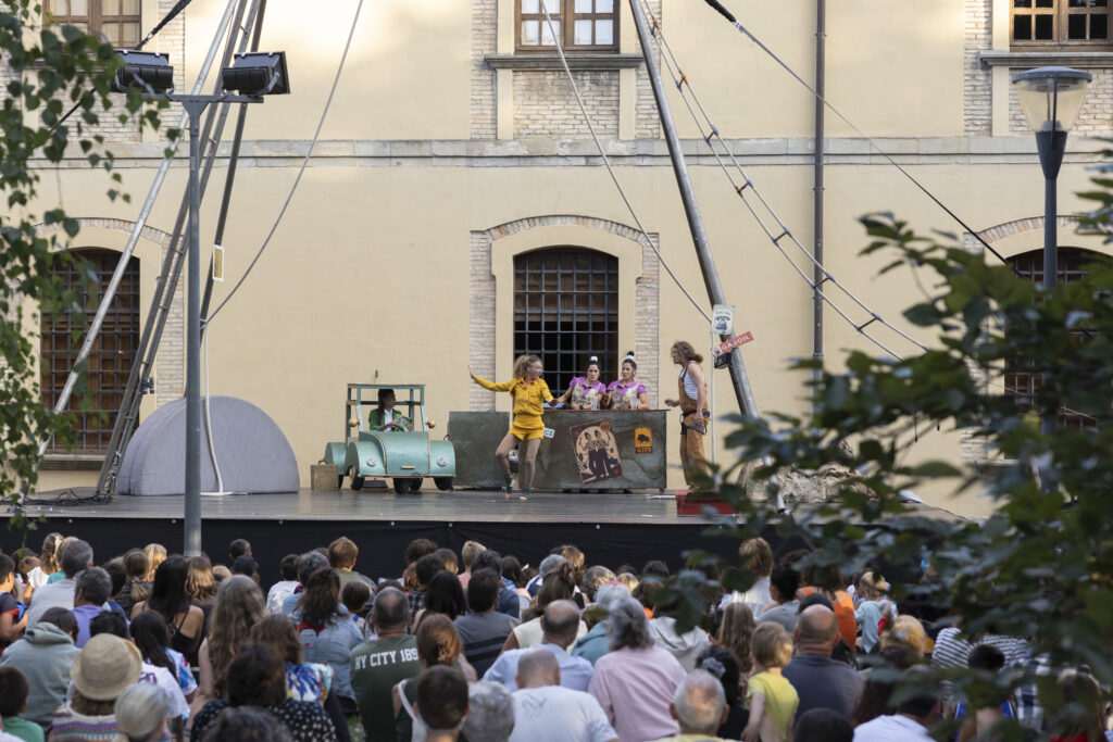 Festival Cinco Puntas presenta 'Antes de caer' y 'Sinfonika Afonika': Imperdibles propuestas de Barreto y Zirika Zirkus para el inicio de semana