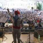 El alcalde de Bilbao entrega los premios del XXXVIII Concurso de Bilbainadas en la pérgola del Parque de Doña Casilda