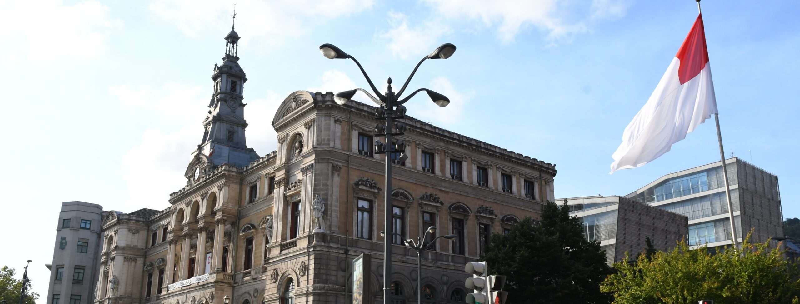 El Ayuntamiento aconseja tomar precauciones para prevenir riesgos para la salud ante la previsión de altas temperaturas