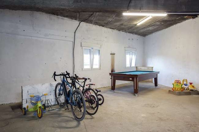Parking bicis alojamiento ana