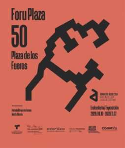 Exposición conmemorativa del 50 aniversario de la Plaza de los Fueros llega a la Casa de Cultura Ignacio Aldecoa