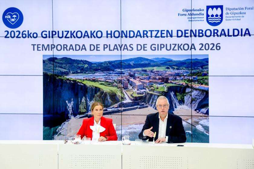 Verano inusual en las playas de Gipuzkoa: altas temperaturas del agua y proliferación de carabelas portuguesas