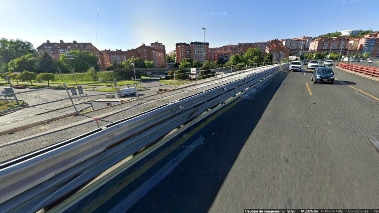 Mejoras en la circulación: llega la estructura metálica para ampliar el viaducto del Buen Pastor en el puente Rontegi
