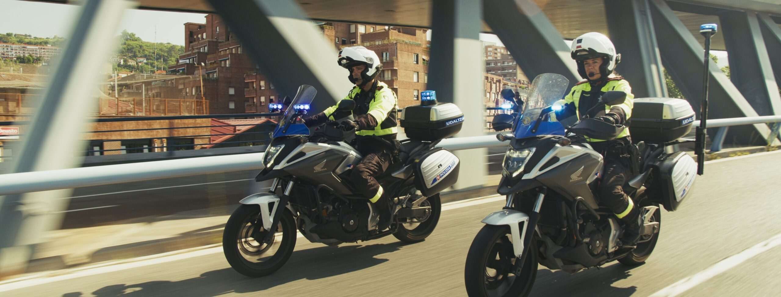 La Policía Municipal de Bilbao inicia una campaña de vigilancia y control de licencias de taxis y vehículos VTC