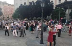Los bailables regresan en septiembre con ocho sesiones al aire libre en la Plaza Levante y el Kiosko de La Casilla