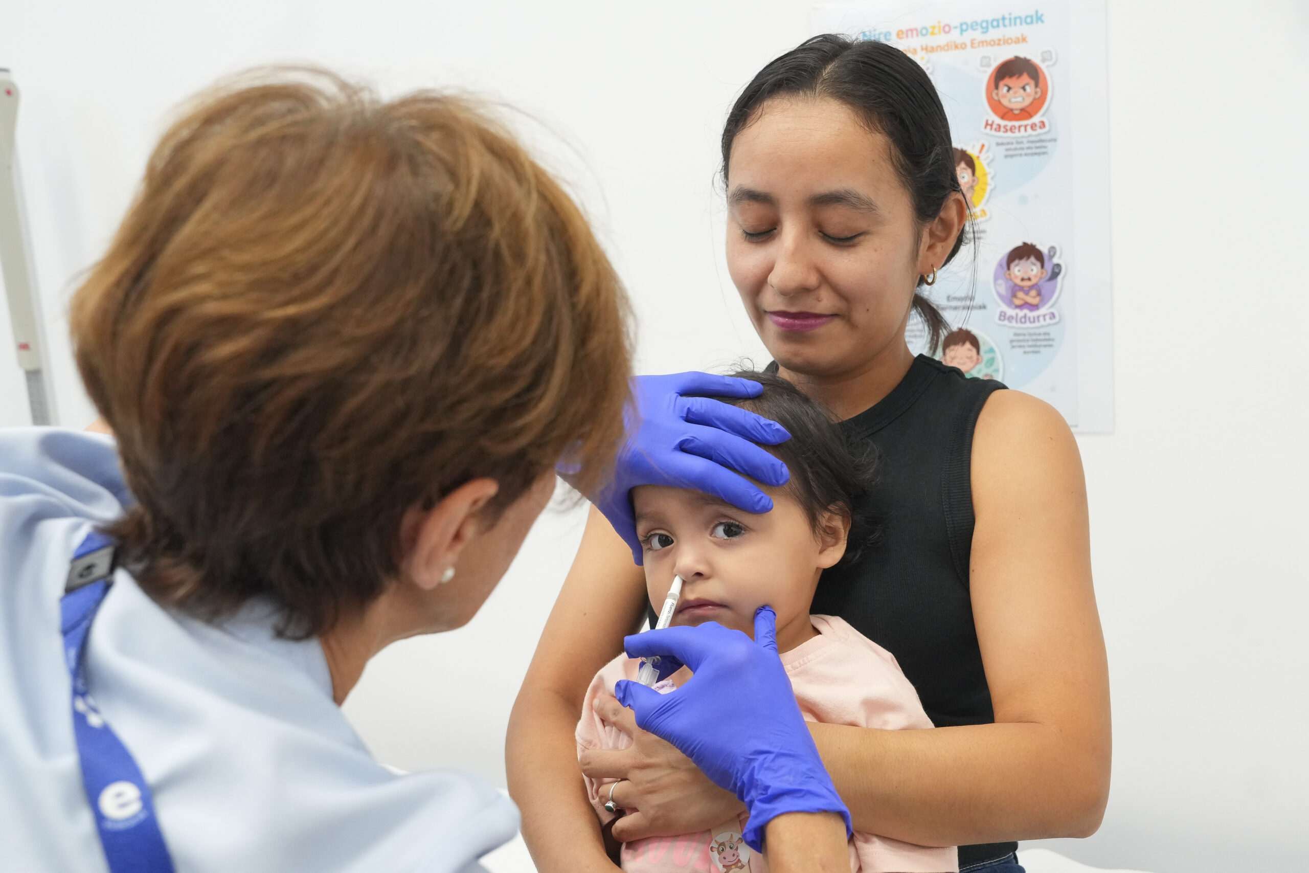 Osakidetza registra más de 219.000 citas para la vacunación contra la gripe y ofrecerá atención sin cita previa del 19 de octubre al 1 de noviembre, incluyendo a niños a partir de 6 meses