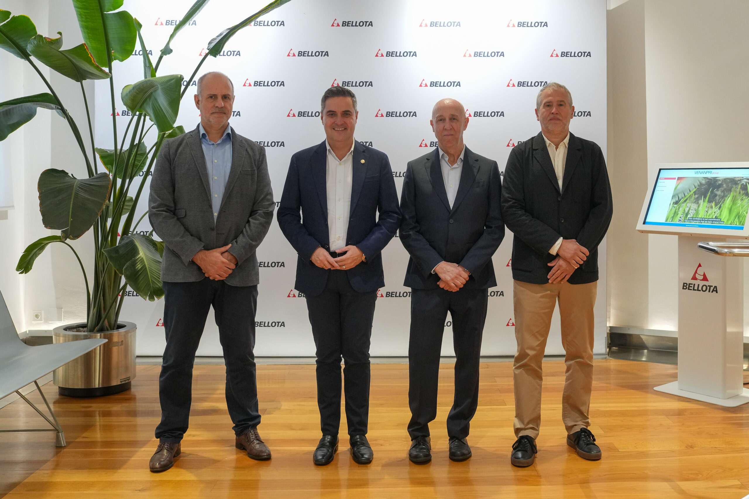 Bellota Herramientas se reúne con Mikel Jauregi, consejero de Industria, Transición Energética y Sostenibilidad del Gobierno Vasco en