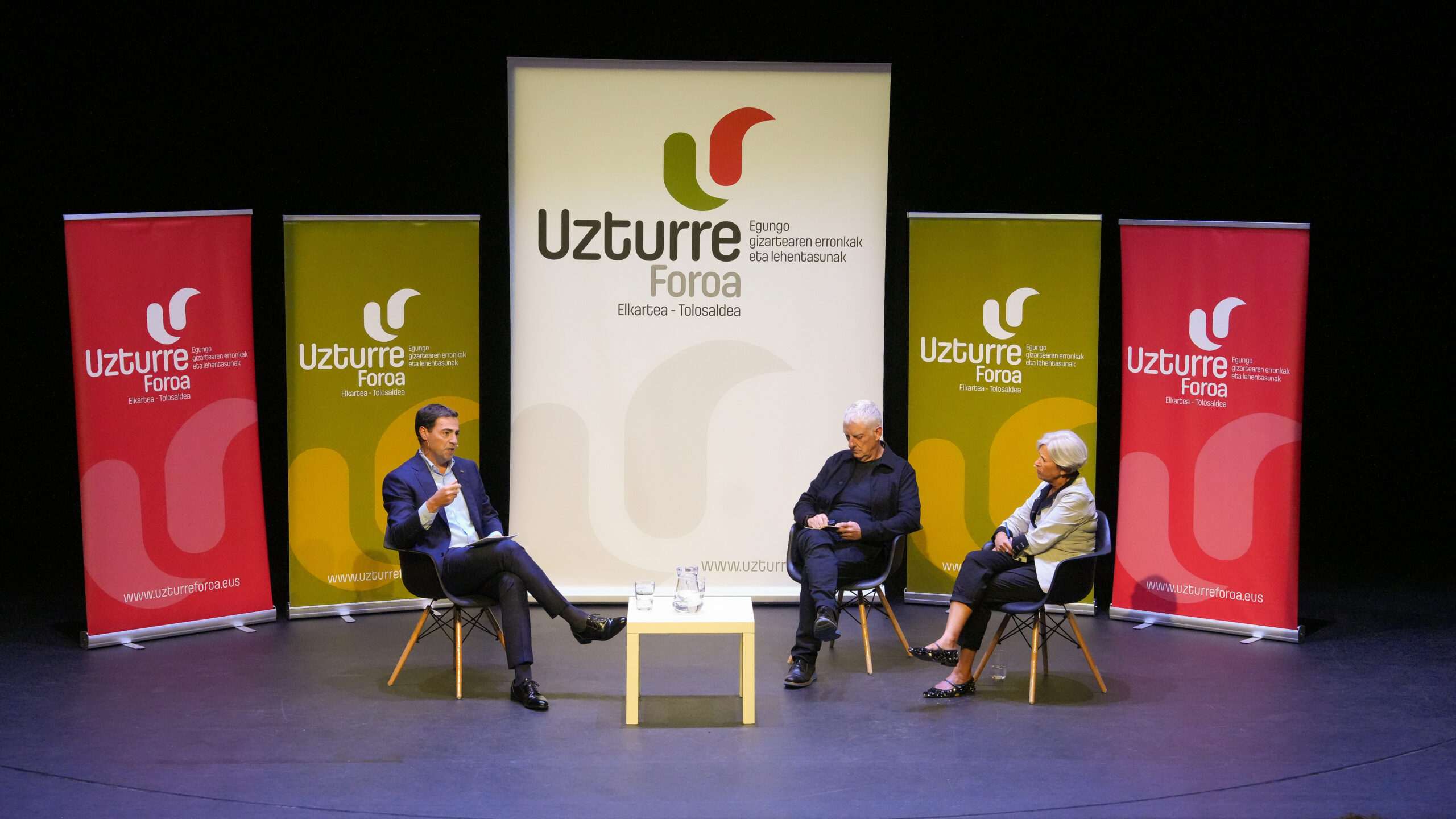 El Lehendakari analiza los retos y prioridades de Euskadi en la undécima edición de Uzturre Foroa