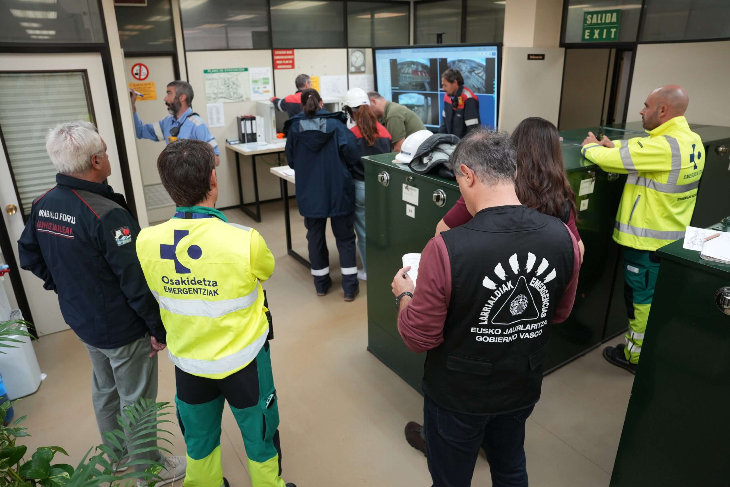 El Gobierno Vasco realiza un simulacro de emergencia química en Lantarón para evaluar su respuesta