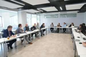 La diputación impulsa la competitividad industrial al reunir a empresas líderes de la máquina herramienta en sus foros sectoriales
