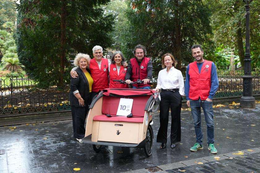 ‘Bizikletaz adinik ez’ celebra diez años promoviendo la inclusión social a través del ciclismo