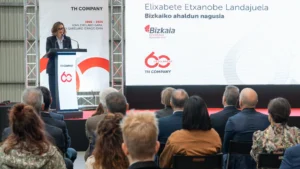 TH Company celebra 60 años en Mungia con el respaldo de las instituciones vascas